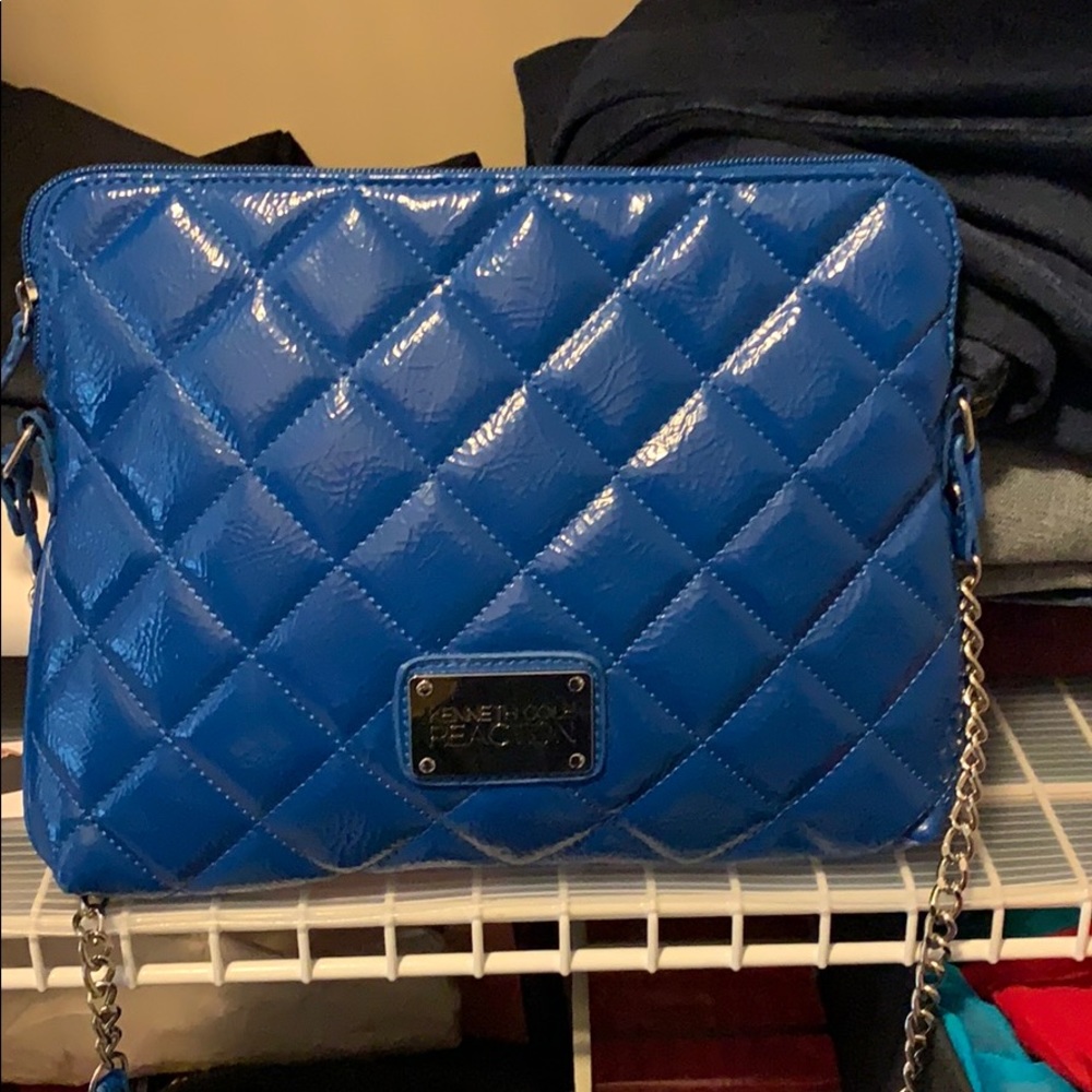 Kenneth Cole Reaction Tablet crossbody